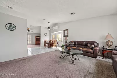 2001 W Burgundy Way, Tucson, AZ 85746 - Photo 3