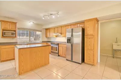 9022 E Rosewood Street, Tucson, AZ 85710 - Photo 7