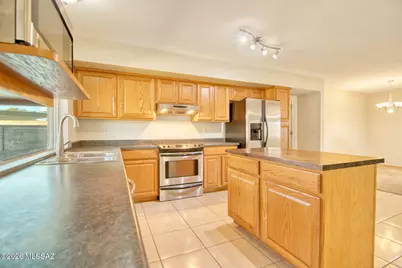 9022 E Rosewood Street, Tucson, AZ 85710 - Photo 11