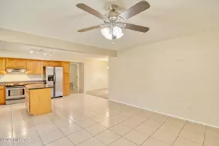 9022 E Rosewood St, Tucson, AZ 85710 - Photo 13