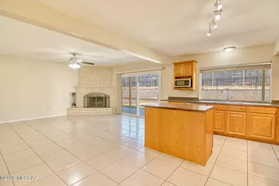 9022 E Rosewood Street, Tucson, AZ 85710 - Photo 9