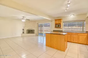 9022 E Rosewood St, Tucson, AZ 85710 - Photo 9