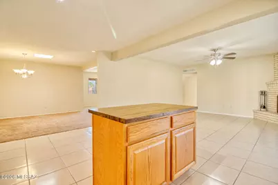 9022 E Rosewood Street, Tucson, AZ 85710 - Photo 9