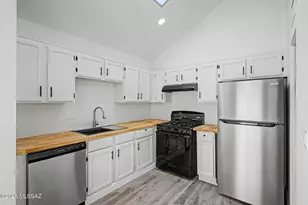 5666 S Cedar Springs Pl, Tucson, AZ 85706 - Photo 9