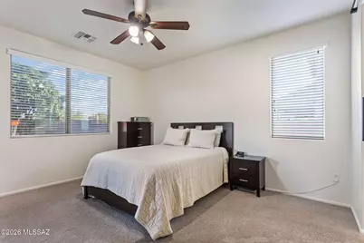 10464 S Cutting Horse Drive, Vail, AZ 85641 - Photo 15