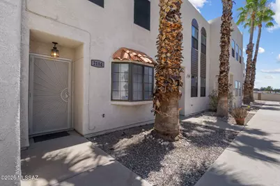 2184 N 1st Avenue, Tucson, AZ 85719 - Photo 1
