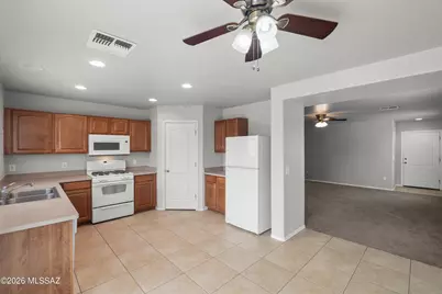 475 W Calle La Bolita, Sahuarita, AZ 85629 - Photo 5