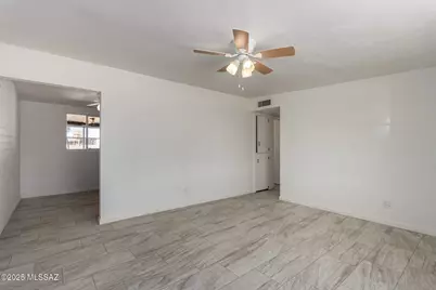 1214 W Kleindale Road, Tucson, AZ 85705 - Photo 9