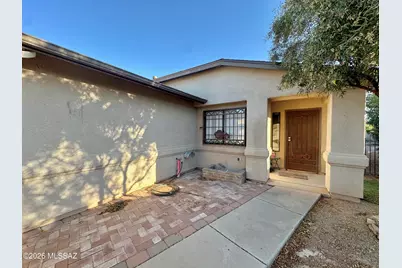 1679 W Sauvignon Drive, Tucson, AZ 85746 - Photo 1