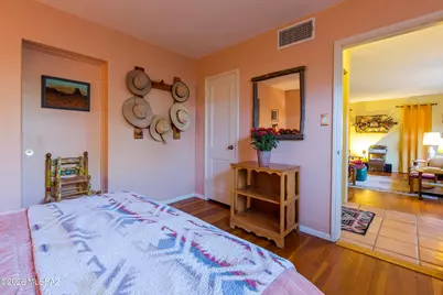 3825 N Tyndall Avenue, Tucson, AZ 85719 - Photo 15