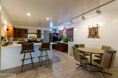 3825 N Tyndall Avenue, Tucson, AZ 85719 - Photo 15