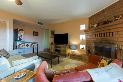 3825 N Tyndall Avenue, Tucson, AZ 85719 - Photo 25