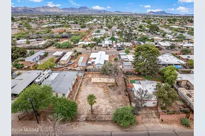 4477 N Pomona Avenue #., Tucson, AZ 85705 - Photo 9