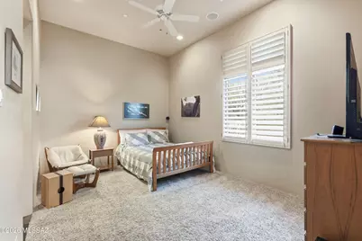 12772 N Sorrel Stallion Place, Marana, AZ 85658 - Photo 35
