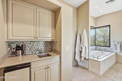 12772 N Sorrel Stallion Place, Marana, AZ 85658 - Photo 7