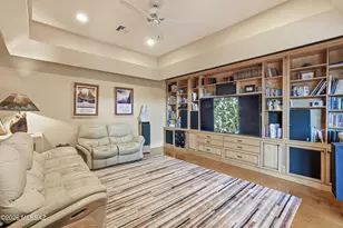 12772 N Sorrel Stallion Pl, Marana, AZ 85658 - Photo 13