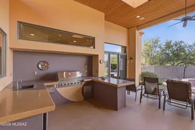 12772 N Sorrel Stallion Place, Marana, AZ 85658 - Photo 23