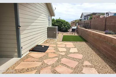 1030 S Barrel Cactus Ridge #118, Benson, AZ 85602 - Photo 5