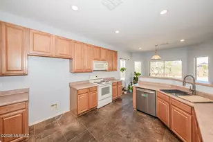 671 E Sterling Canyon Dr, Vail, AZ 85641 - Photo 15
