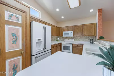 8558 S Compass Drive, Tucson, AZ 85756 - Photo 11
