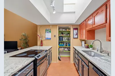 1200 E River Road # G87, Tucson, AZ 85718 - Photo 11