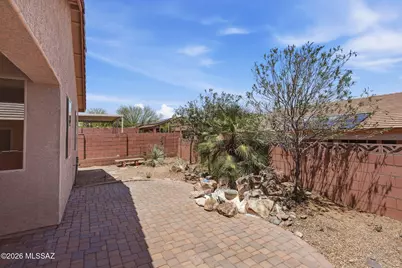 1038 W Pastora Peak Drive, Green Valley, AZ 85614 - Photo 43