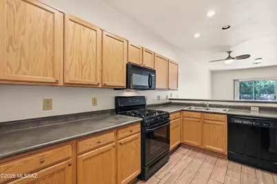 3869 N Forest Park Drive, Tucson, AZ 85718 - Photo 3