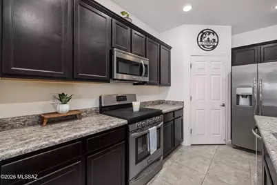 12250 E Becker Drive, Vail, AZ 85641 - Photo 11