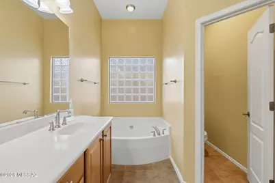 15044 N Rugged Lark Drive, Tucson, AZ 85739 - Photo 35