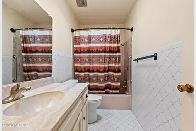 10136 N Valle Del Oro Drive, Tucson, AZ 85737 - Photo 31