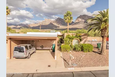 10136 N Valle Del Oro Drive, Tucson, AZ 85737 - Photo 1