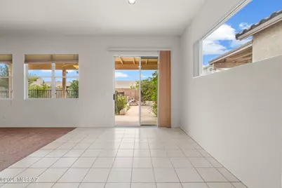 84 N Desert Stream Drive, Tucson, AZ 85745 - Photo 11