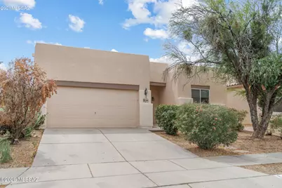84 N Desert Stream Drive, Tucson, AZ 85745 - Photo 1