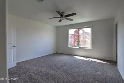 4530 S Sunrise Bluff Way, Tucson, AZ 85730 - Photo 9
