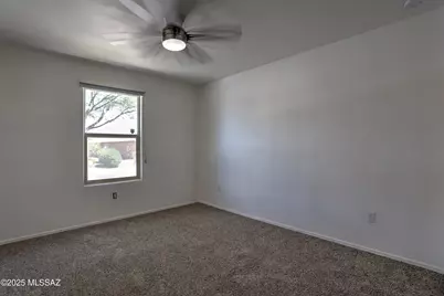 4530 S Sunrise Bluff Way, Tucson, AZ 85730 - Photo 19