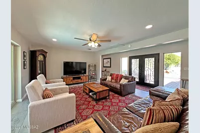 8180 E Rawhide Trail, Tucson, AZ 85750 - Photo 13