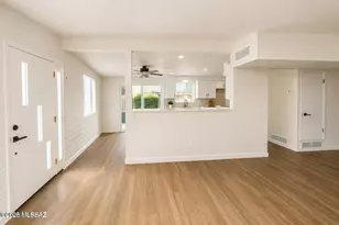 206 W Blacklidge Dr, Tucson, AZ 85705 - Photo 3