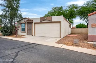 1319 W Vuelta Las Campanas, Sahuarita, AZ 85629 - Photo 1