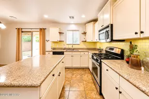 13416 N Piemonte Way, Oro Valley, AZ 85737 - Photo 5