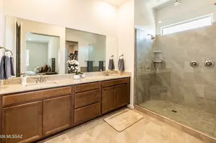 6561 W Antler Bnd Pl, Marana, AZ 85658 - Photo 19