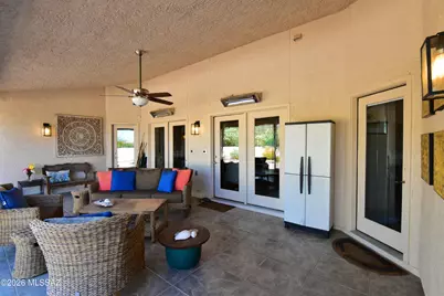 1138 W Masters Circle W, Tucson, AZ 85737 - Photo 7