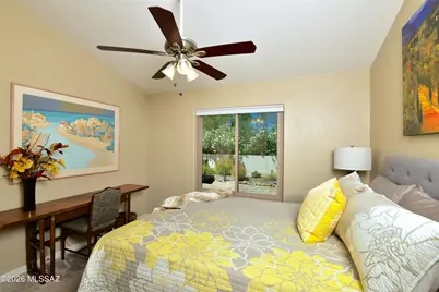 1138 W Masters Circle W, Tucson, AZ 85737 - Photo 31