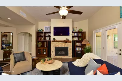 1138 W Masters Circle W, Tucson, AZ 85737 - Photo 11