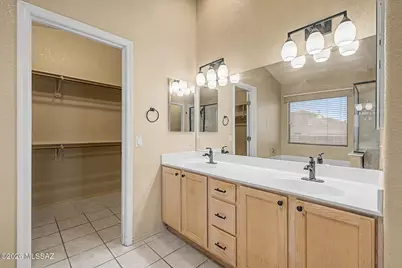 10164 E Falcon Point Drive, Tucson, AZ 85730 - Photo 17