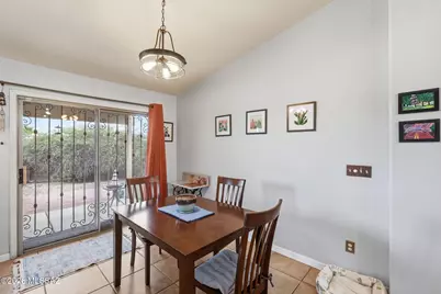 1235 S Star Shadow Drive, Tucson, AZ 85713 - Photo 7