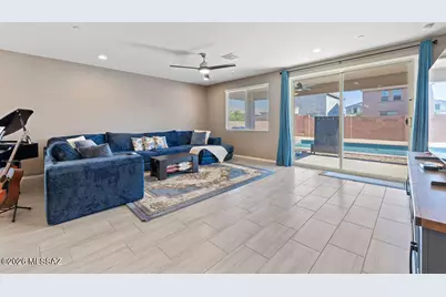 12163 W Charismatic Drive, Marana, AZ 85653 - Photo 13