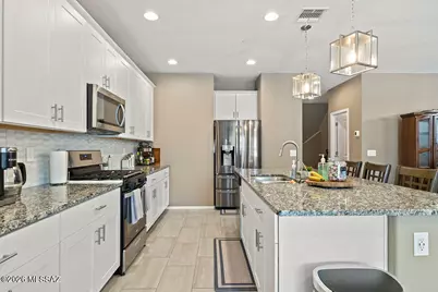 12163 W Charismatic Drive, Marana, AZ 85653 - Photo 9
