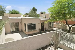 4400 E Haven Ln, Tucson, AZ 85712 - Photo 9
