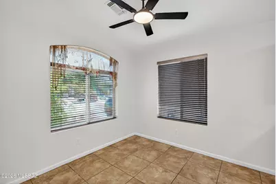 9685 E Belasco Loop, Tucson, AZ 85748 - Photo 13