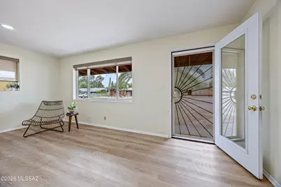 806 E Joan Place, Tucson, AZ 85719 - Photo 3